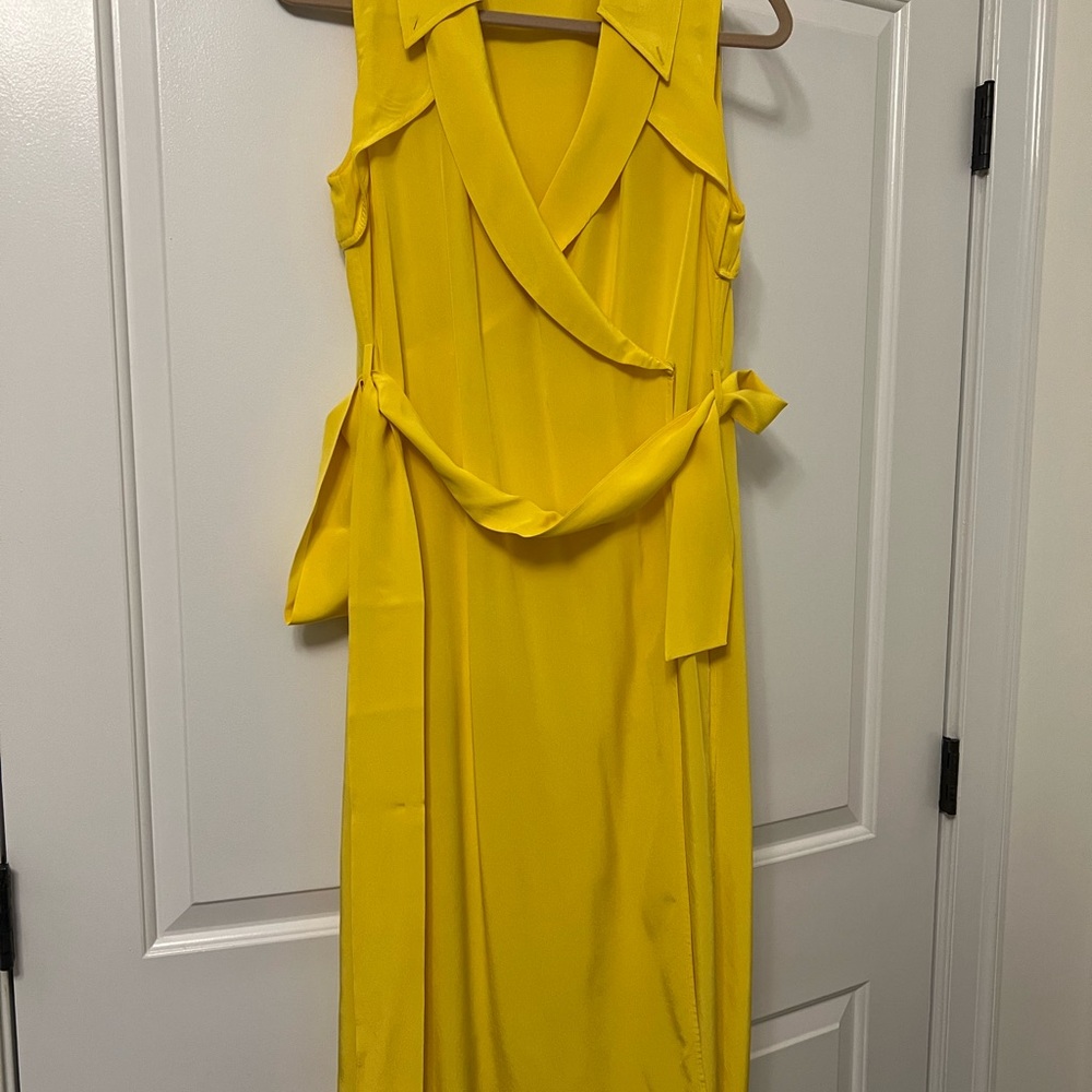 Diane von Furstenberg Yellow Sleeveless Wrap